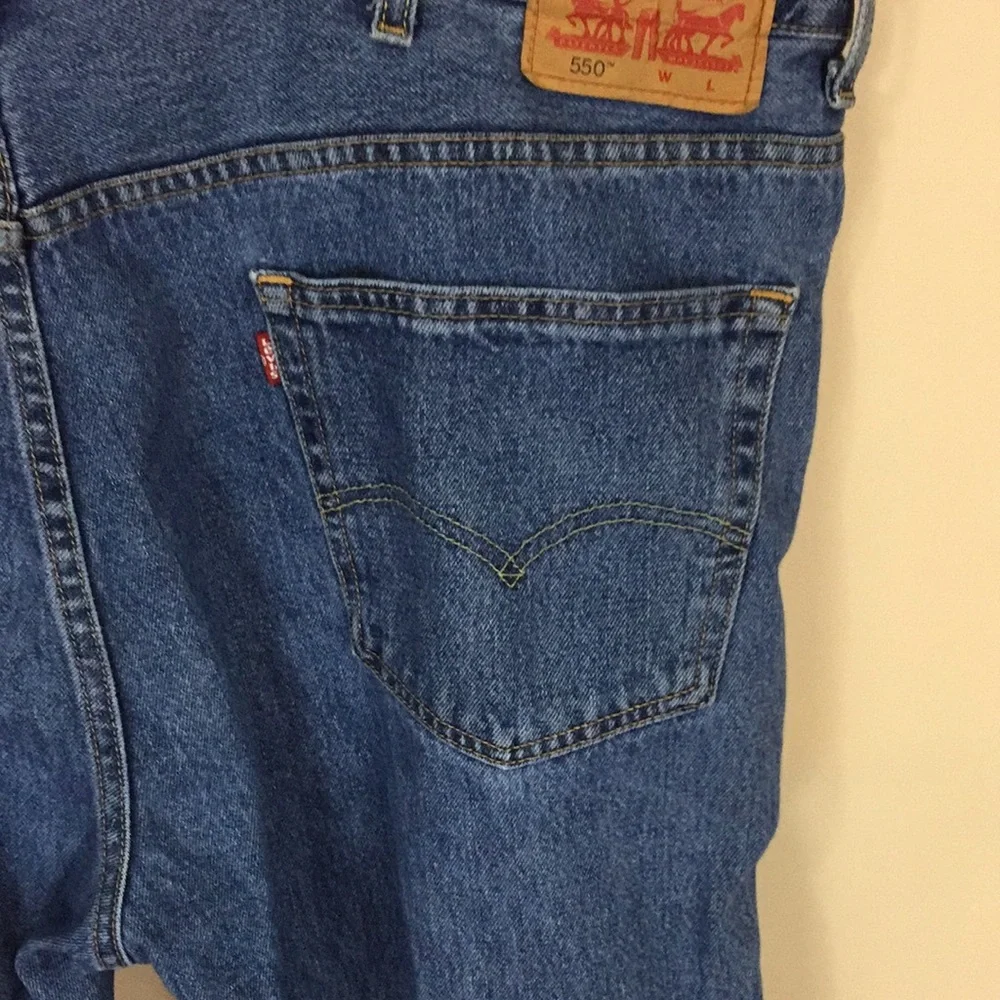 Levi’s 550 Relaxed Fit Jeans Size 46x30 Broken In Just Right